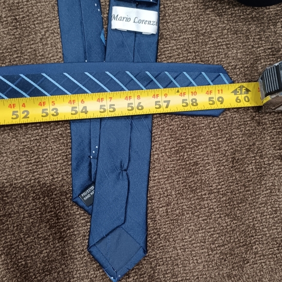 Modern Slim Necktie Set of 2 Blue Designer Men Ties EUC - Picture 7 of 7